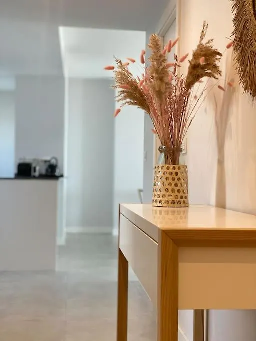 Dona Julia Sea Utopia Casares Apartmán